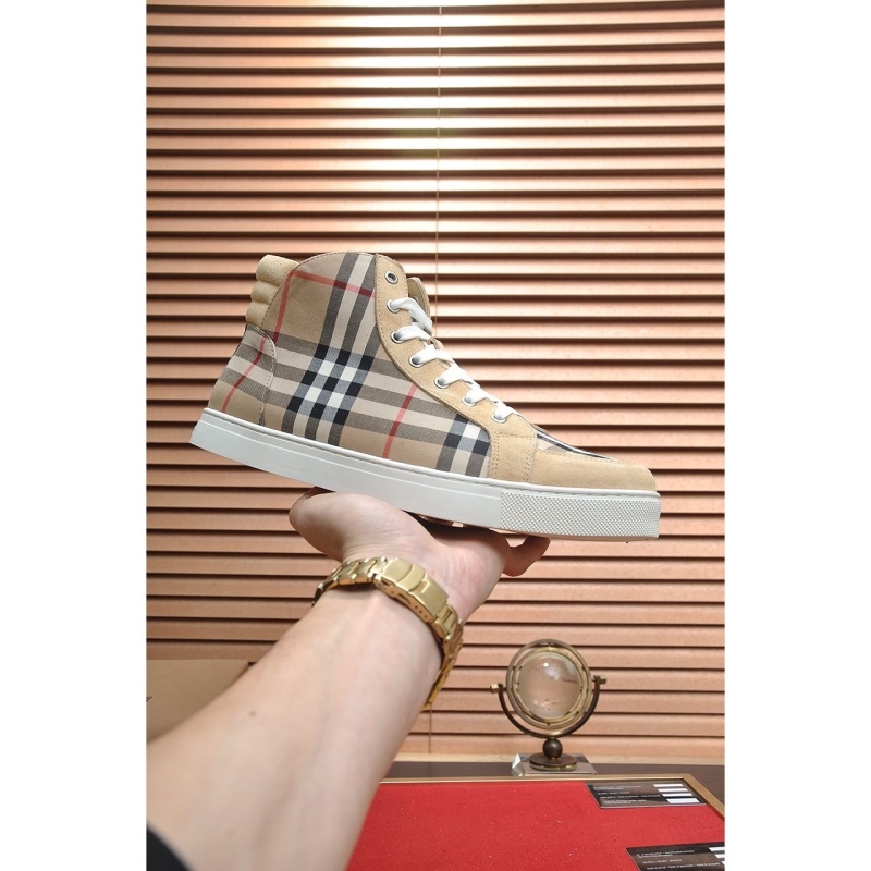 B**rry sneakers